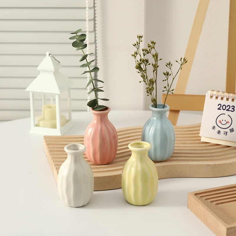 Mini Ceramic Flower Vase Aesthetic Hydroponic Plant Vases Flower Arrangement Pot Room Decor Nordic Home Desktop Ornament Florero