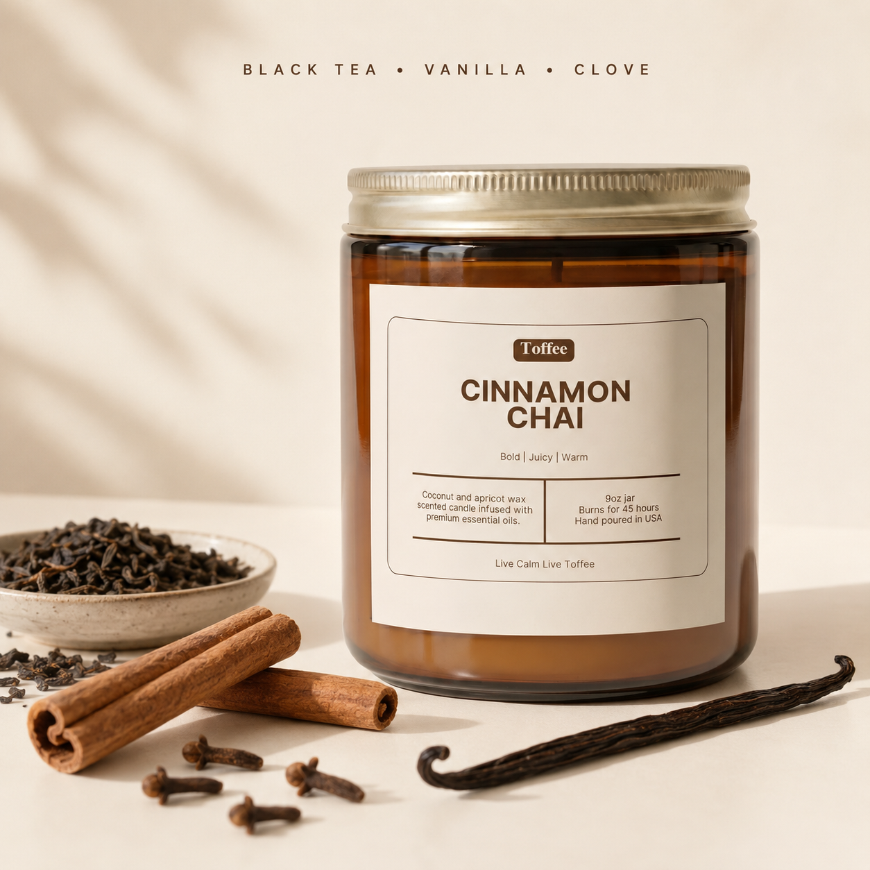 Cinnamon Chai 9 oz candle scent notes: black tea, vanilla and clove